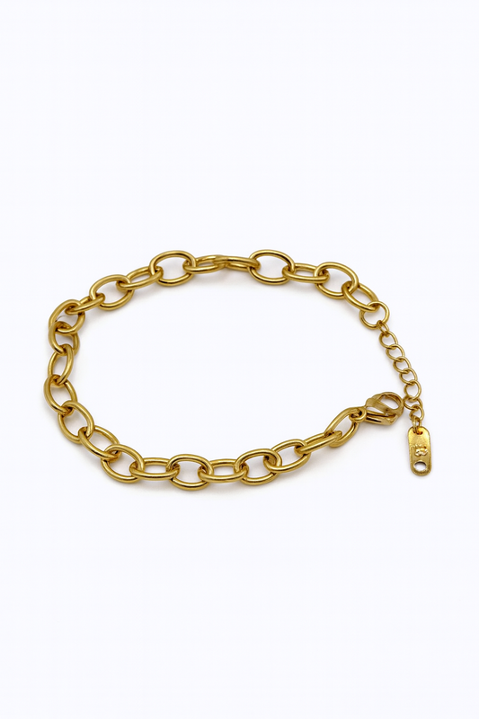 Gold chain bracelet with adjustable clasp, photographed on a white background, The Rowan Bracelet by EMPIECE™